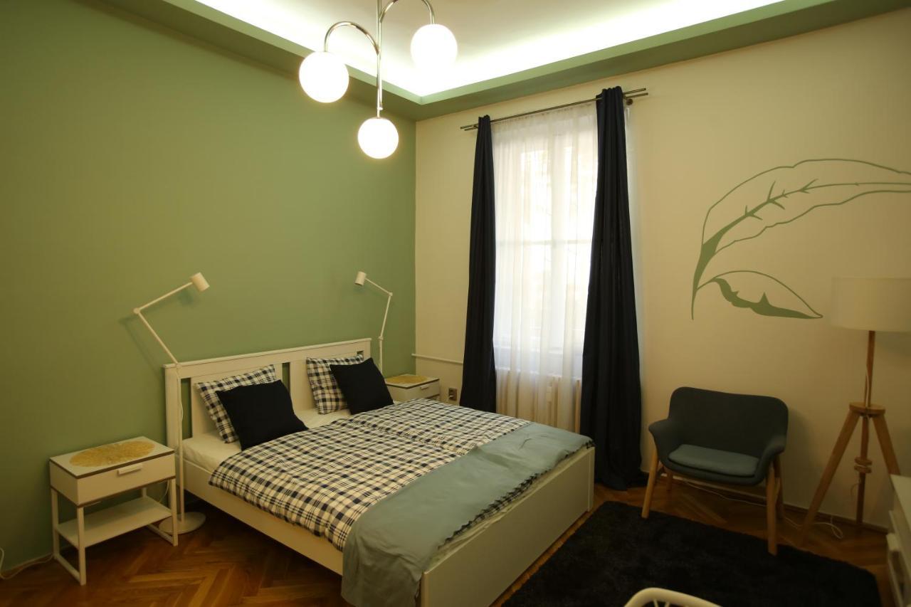Castle Courtyard Hideaway Leilighet Budapest Eksteriør bilde